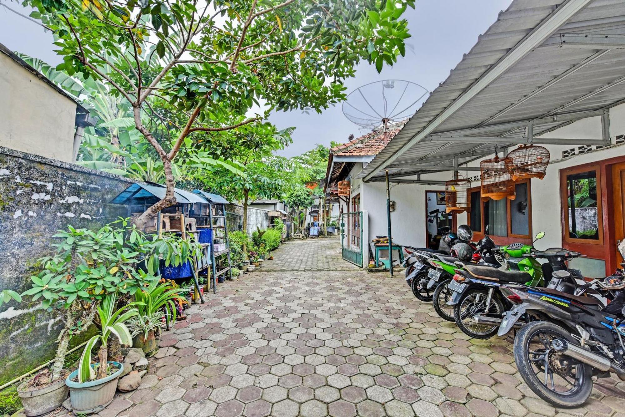 Spot On 91372 Wisma Bulin Purwokerto Exterior foto